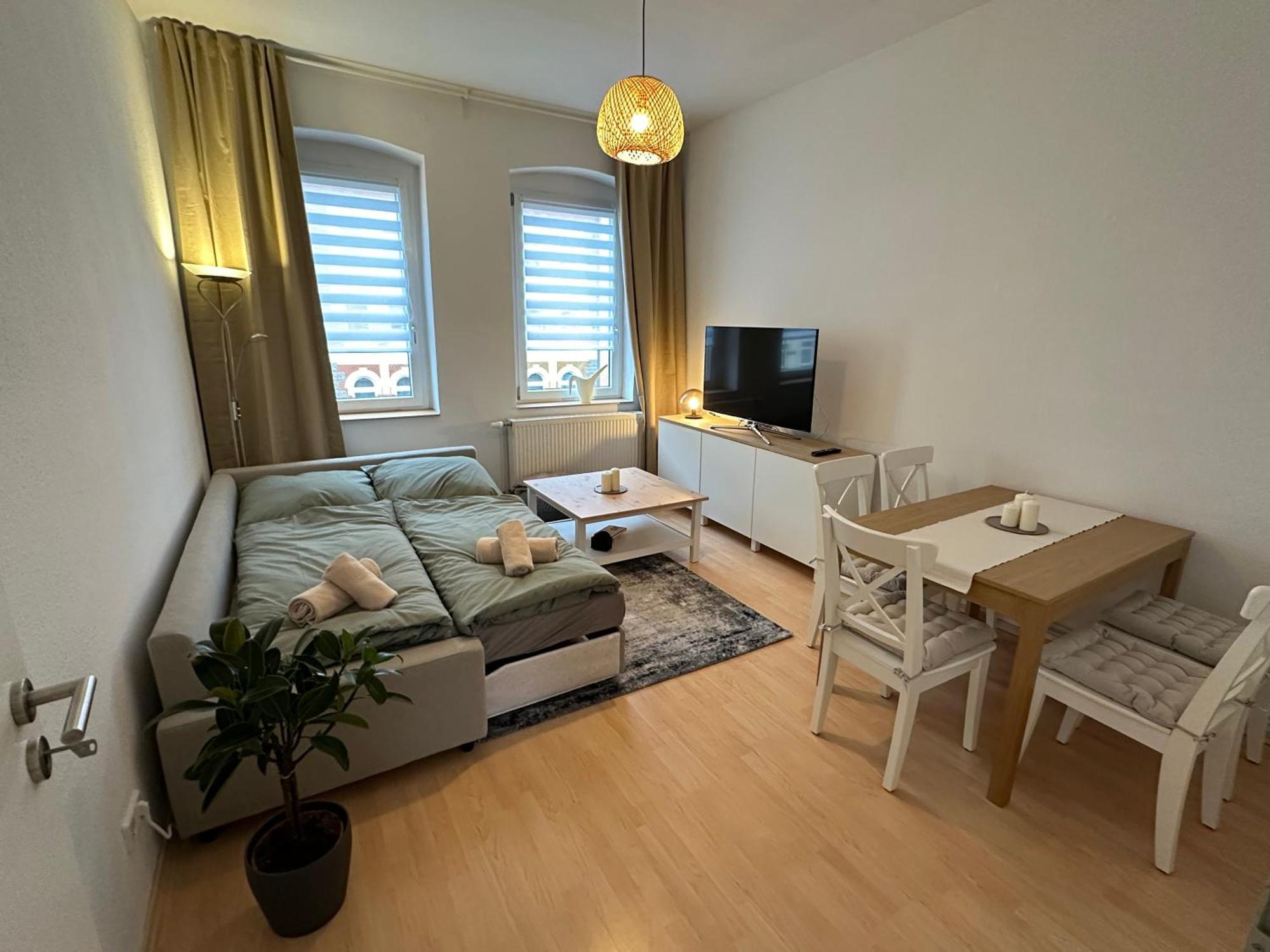 Ferienwohnung Fuer 8 Mit Balkon Erfurt Esterno foto